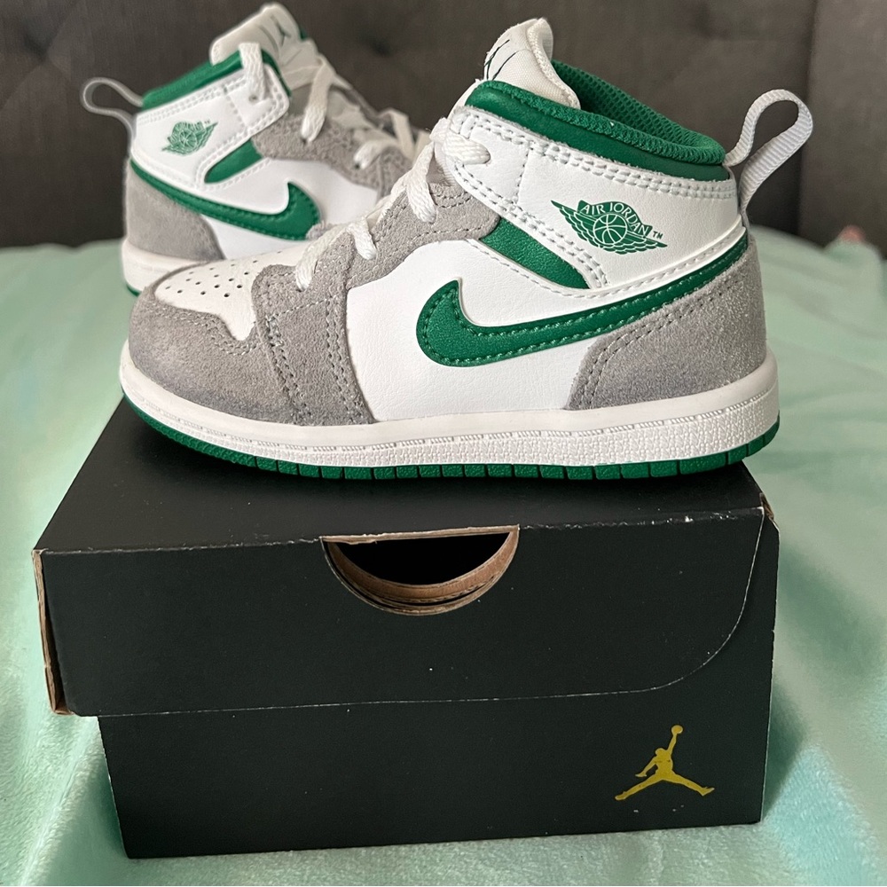 Toddler Sneakers, Jordan 1 Mid